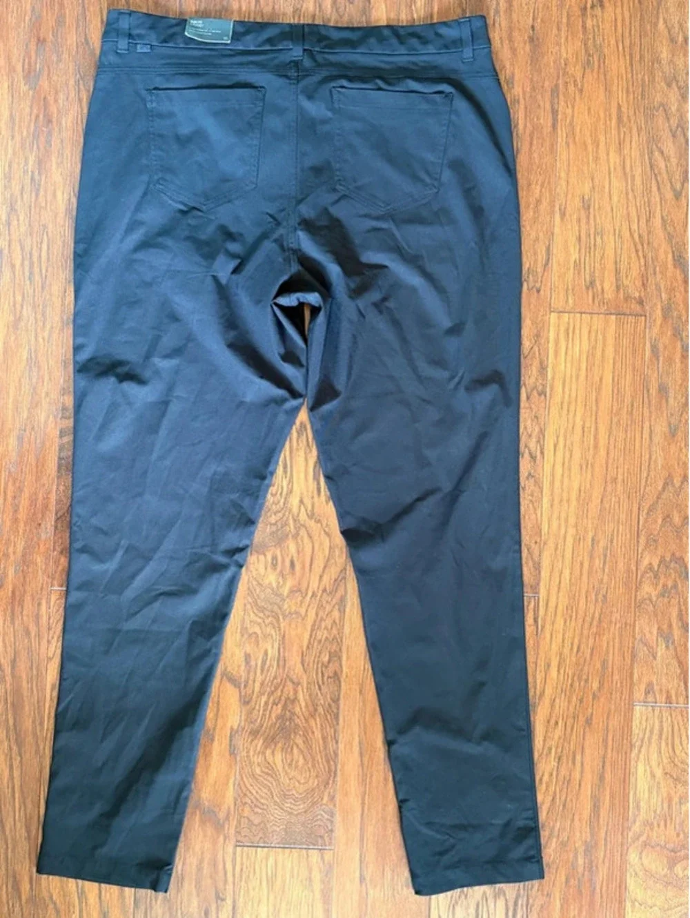 VRST Men’s Slim Cit Chinos. 38x30. NWT!